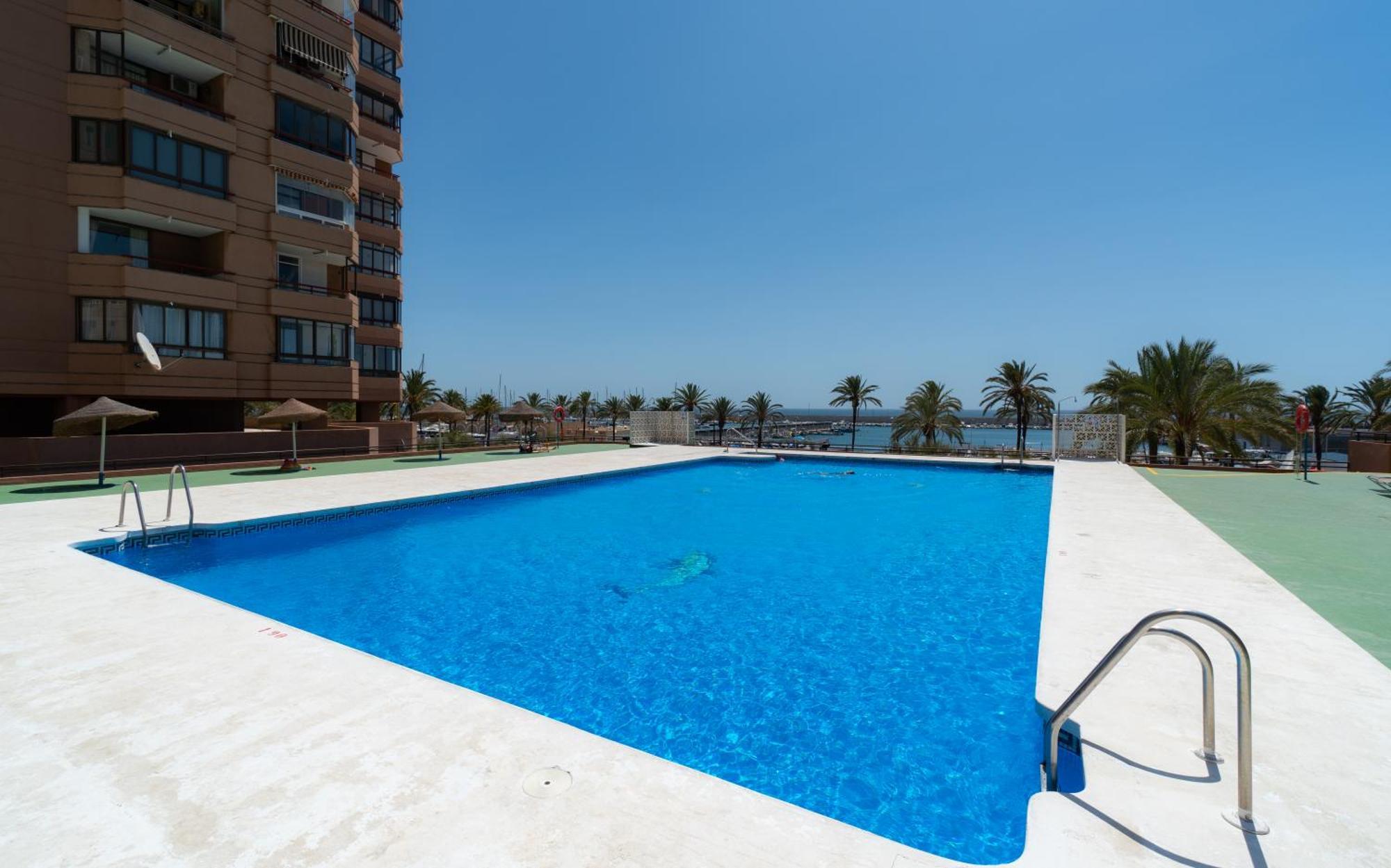 Sur Suites Palmeras 513 Фуэнхирола Экстерьер фото
